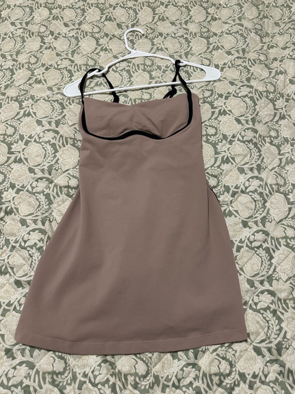 Alo Yoga Airbrush Streamlined Dress